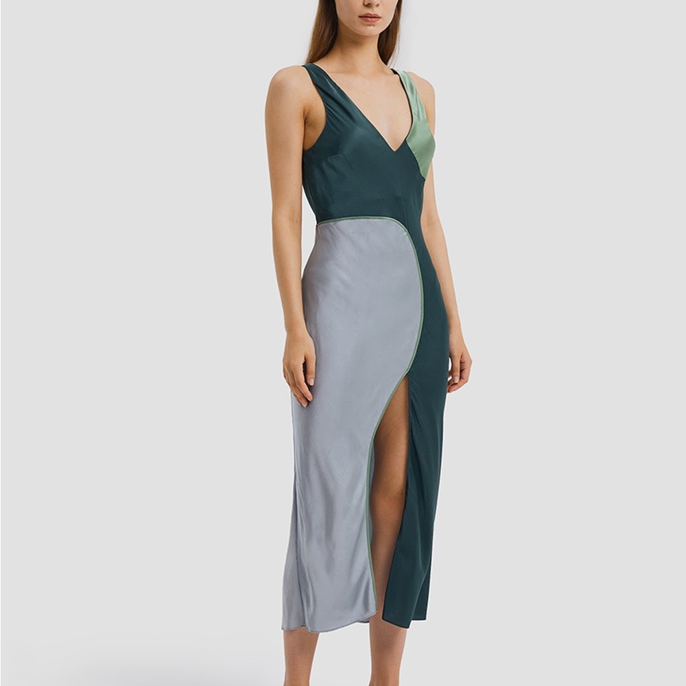 NWT silk contemporary deep v tank dress with slit